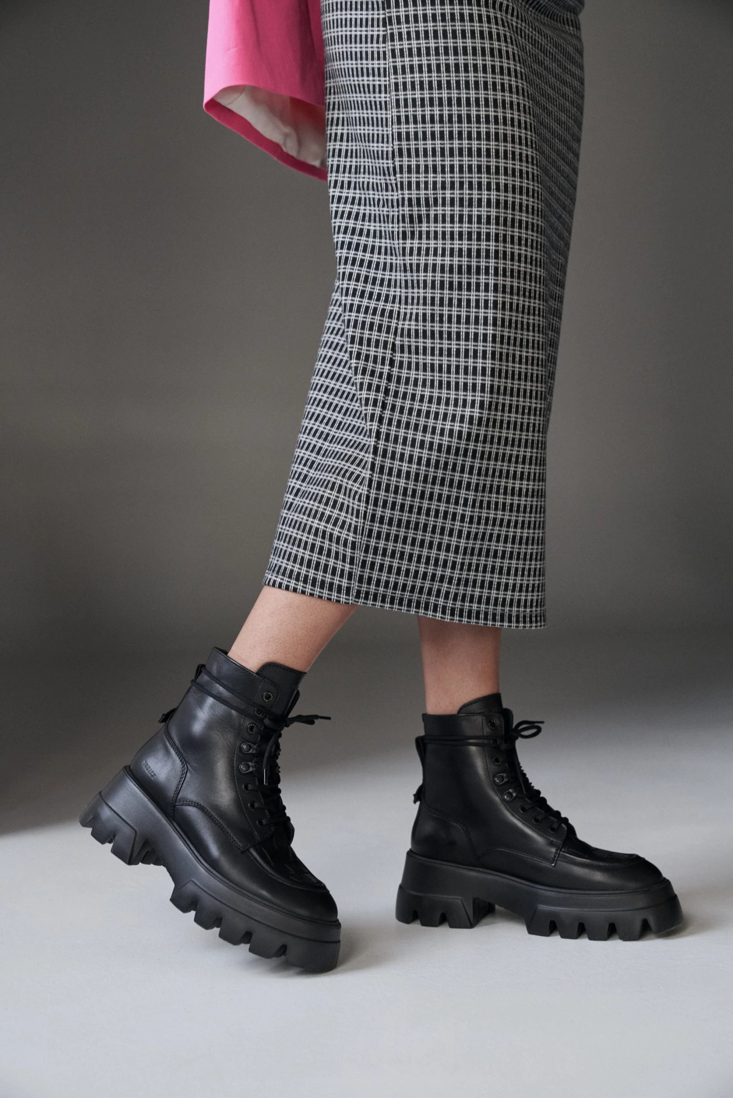 NUBIKK FLORE SAUVAGE / Black 4 NUBIKK FLORE SAUVAGE / Black