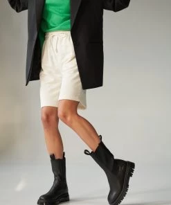 Copenhagen Studios Most Wanted CPH1000 (2022) | Vitello Black