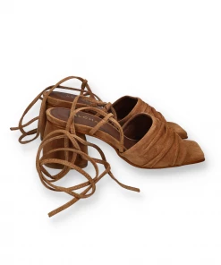 ALOHAS KAHLO HEELS | Suede Camel