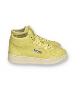 AUTRY MID SNEAKER 80s | Goat Yellow New Arrivals